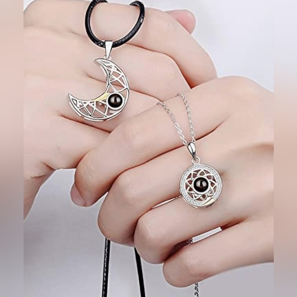 Necklace - Picture 3 of 4